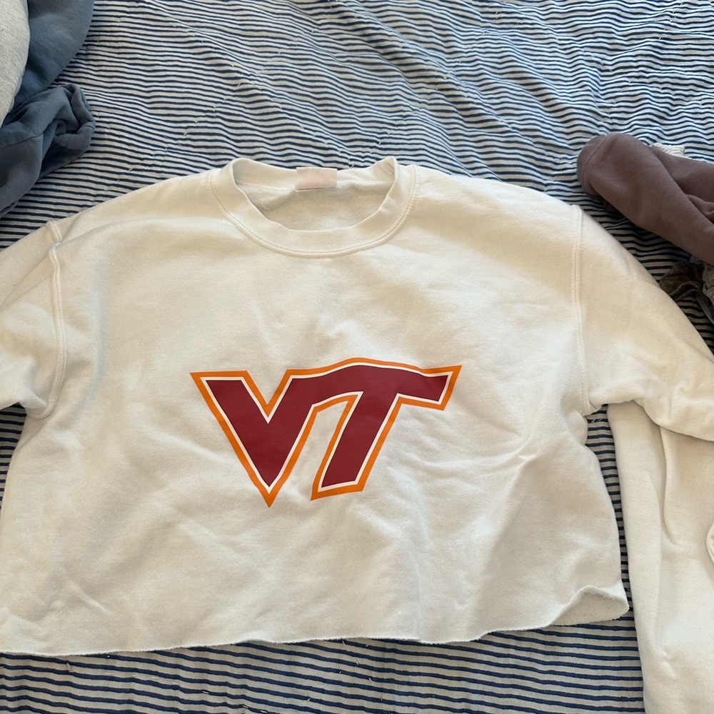 VT cropped crewneck